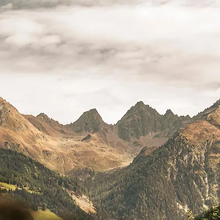 Appartement Bieles Neu - Bergoase Mit Privater Outdoor-sauna & Massagepraxis *