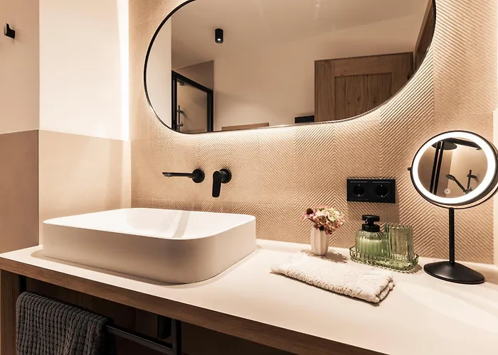 Bieles Neu - Bergoase Mit Privater Outdoor-sauna & Massagepraxis شقة Kauns